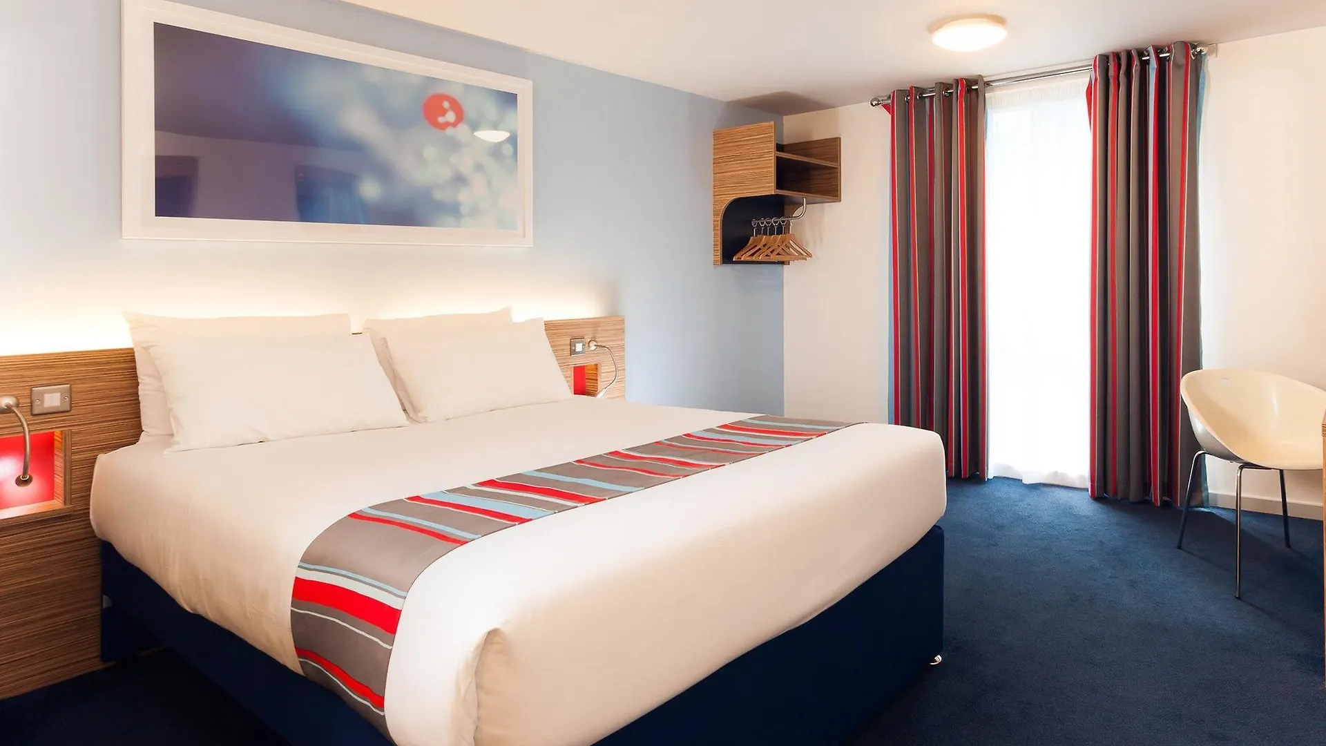 Travelodge Edinburgh Central Queen Street