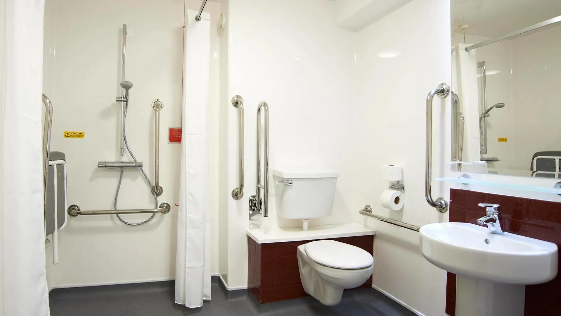 Travelodge Edinburgh Central Queen Street