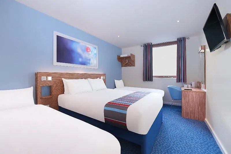 Travelodge Edinburgh Central Queen Street 3*,